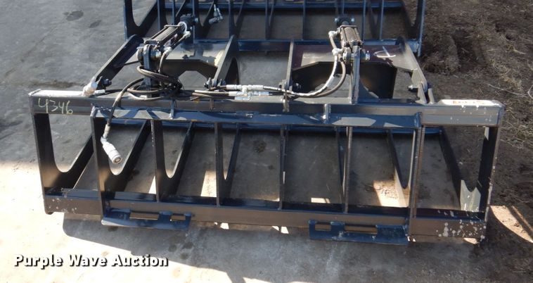 image for item IM9801 Stout 66-9 skid steer grapple bucket