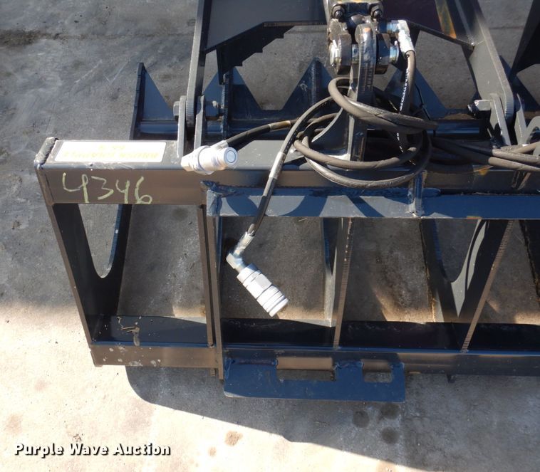 image for item IM9801 Stout 66-9 skid steer grapple bucket