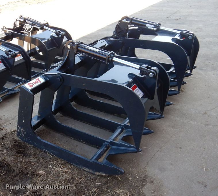 image for item IM9802 Stout HD 72-8 skid steer grapple bucket