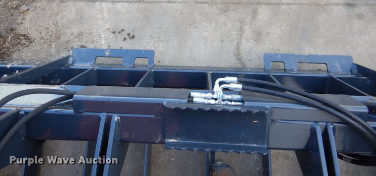 image for item IM9802 Stout HD 72-8 skid steer grapple bucket