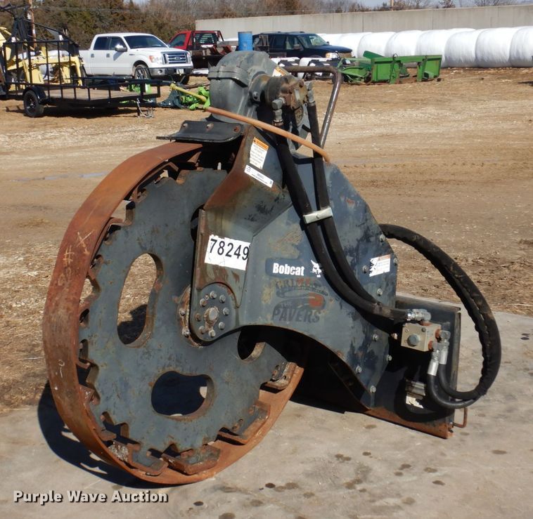 image for item IM9803 Bobcat skid steer trench compactor