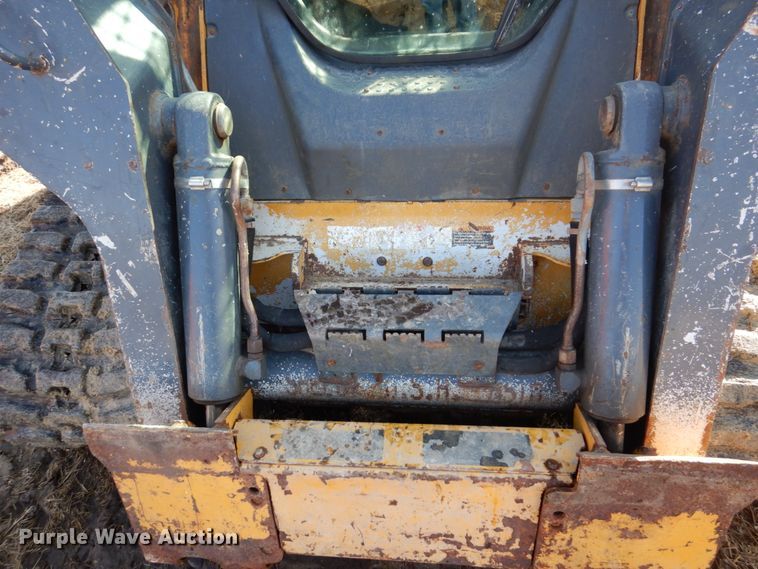 image for item IM9807 2010 John Deere 329DT  tracked skid steer loader