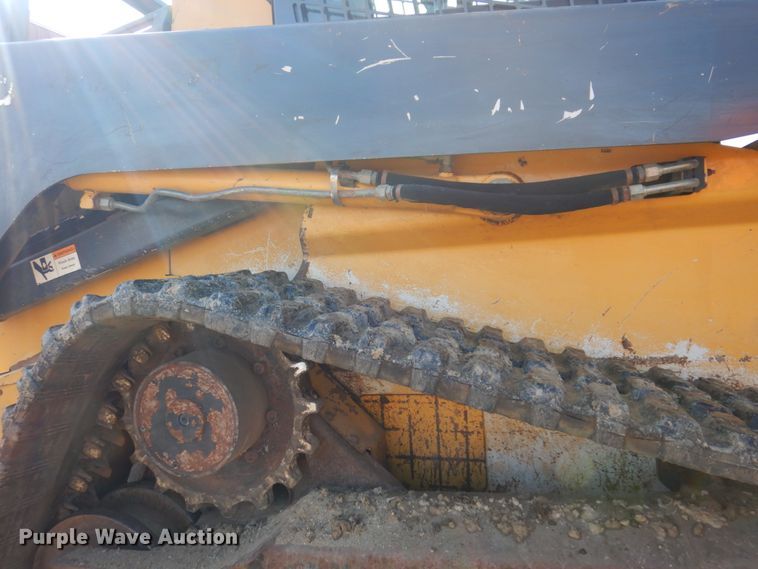 image for item IM9807 2010 John Deere 329DT  tracked skid steer loader