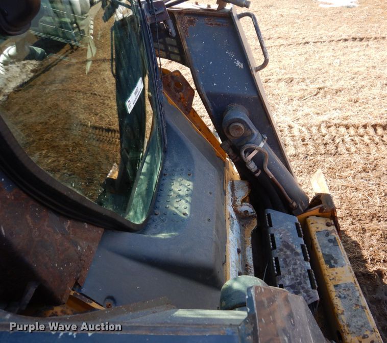 image for item IM9807 2010 John Deere 329DT  tracked skid steer loader