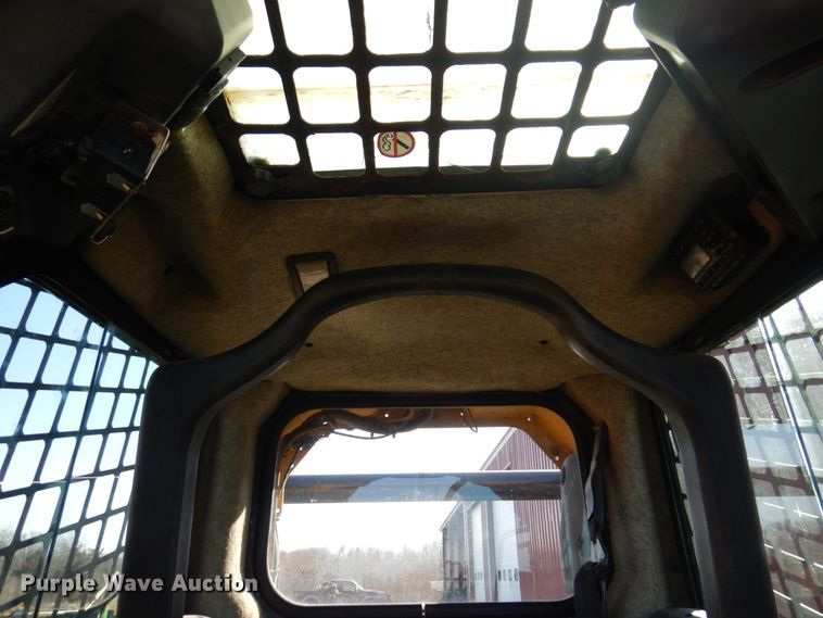 image for item IM9807 2010 John Deere 329DT  tracked skid steer loader