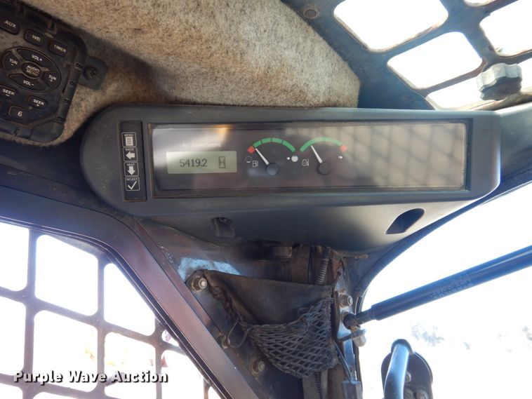 image for item IM9807 2010 John Deere 329DT  tracked skid steer loader