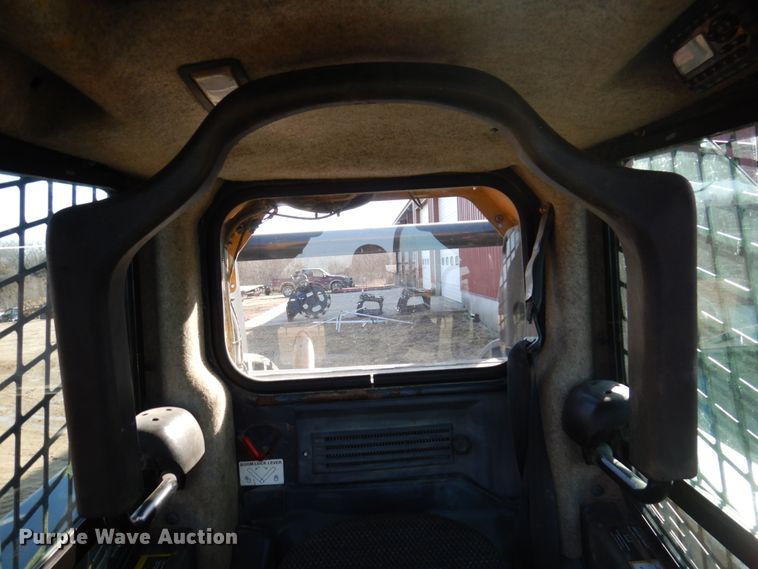 image for item IM9807 2010 John Deere 329DT  tracked skid steer loader