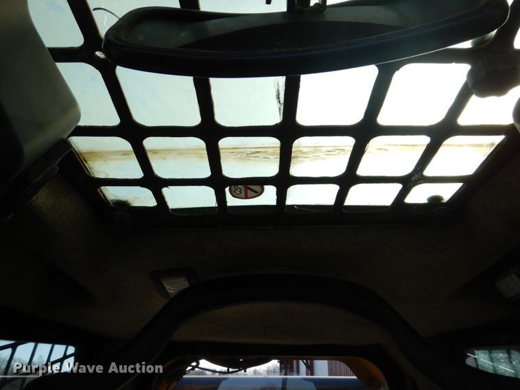 image for item IM9807 2010 John Deere 329DT  tracked skid steer loader