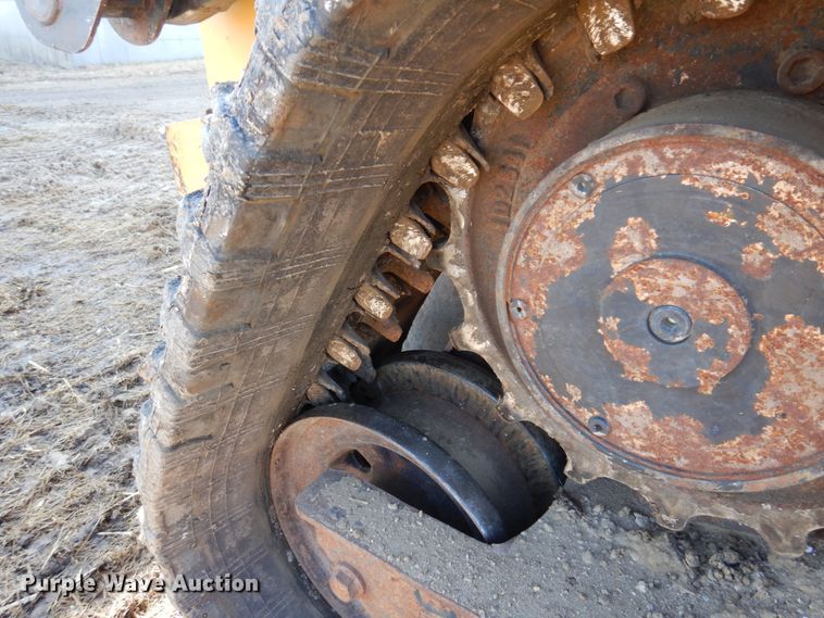 image for item IM9807 2010 John Deere 329DT  tracked skid steer loader