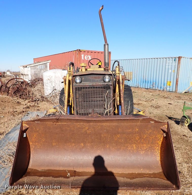 image for item IS9483 Case 680E  backhoe