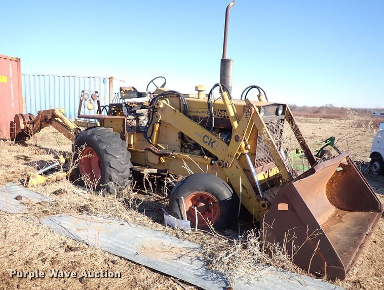image for item IS9483 Case 680E  backhoe