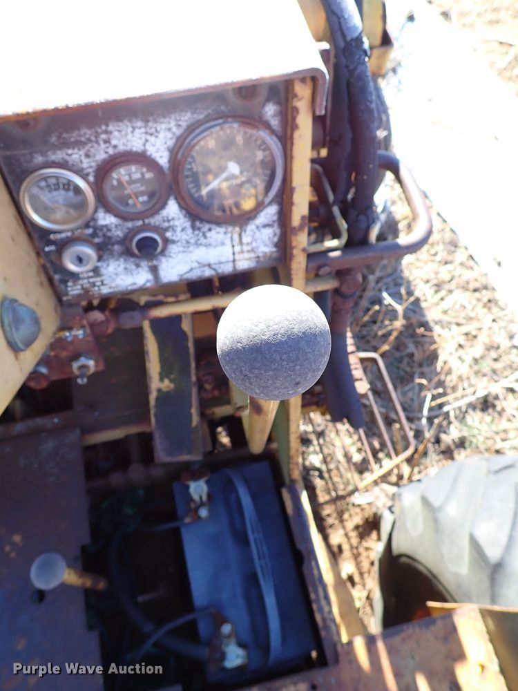 image for item IS9483 Case 680E  backhoe