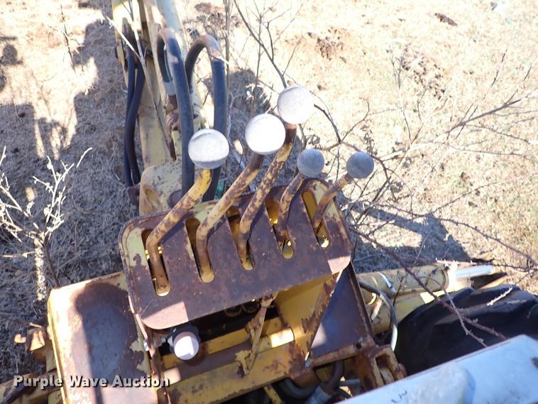 image for item IS9483 Case 680E  backhoe