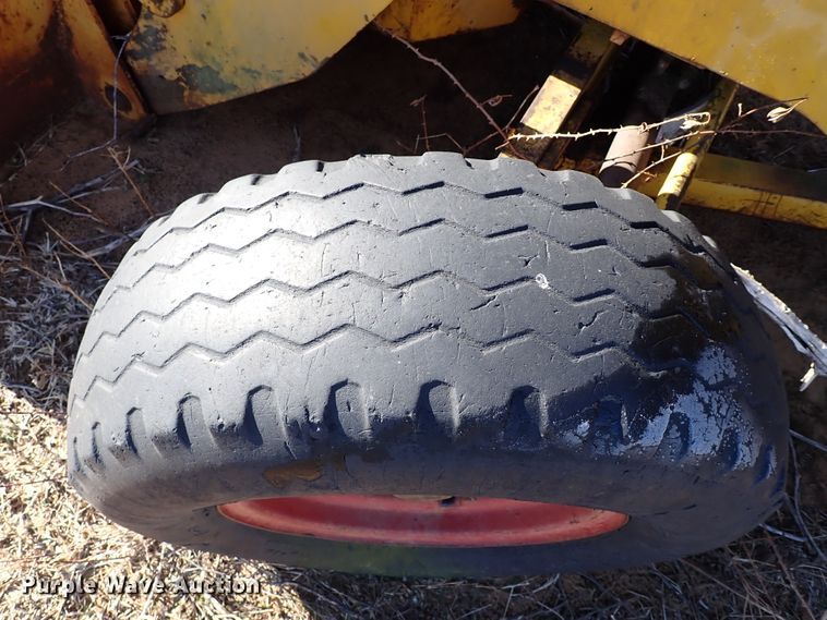 image for item IS9483 Case 680E  backhoe