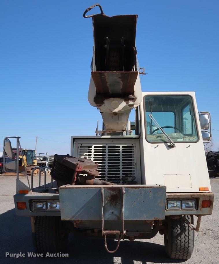 image for item IY9110 Terex 428  crane