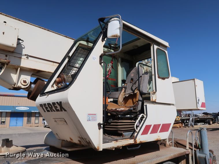 image for item IY9110 Terex 428  crane