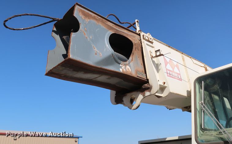 image for item IY9110 Terex 428  crane