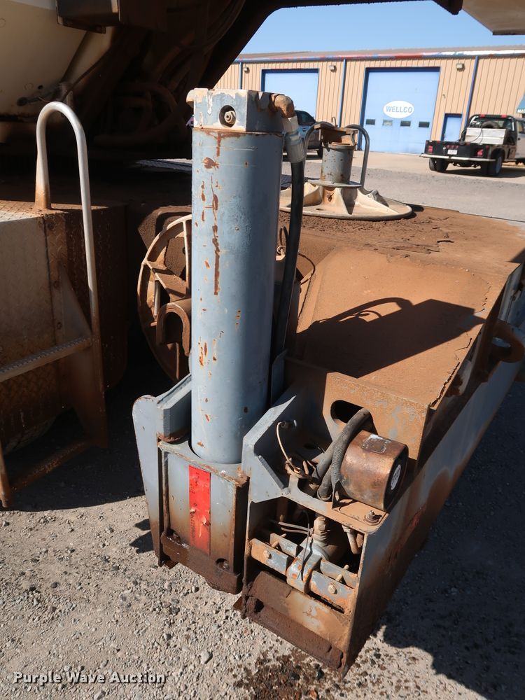 image for item IY9110 Terex 428  crane