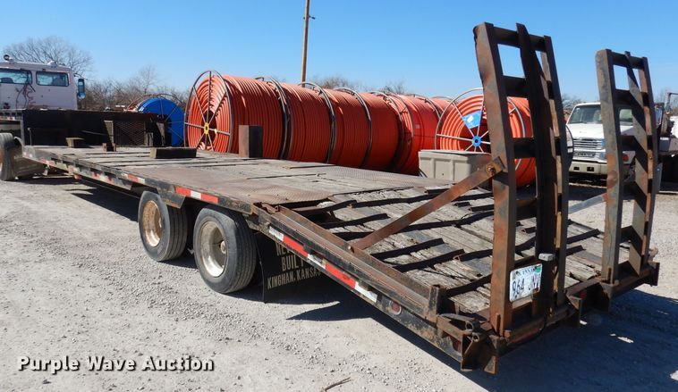 image for item JE9620 2000 Neville  drop deck equipment trailer