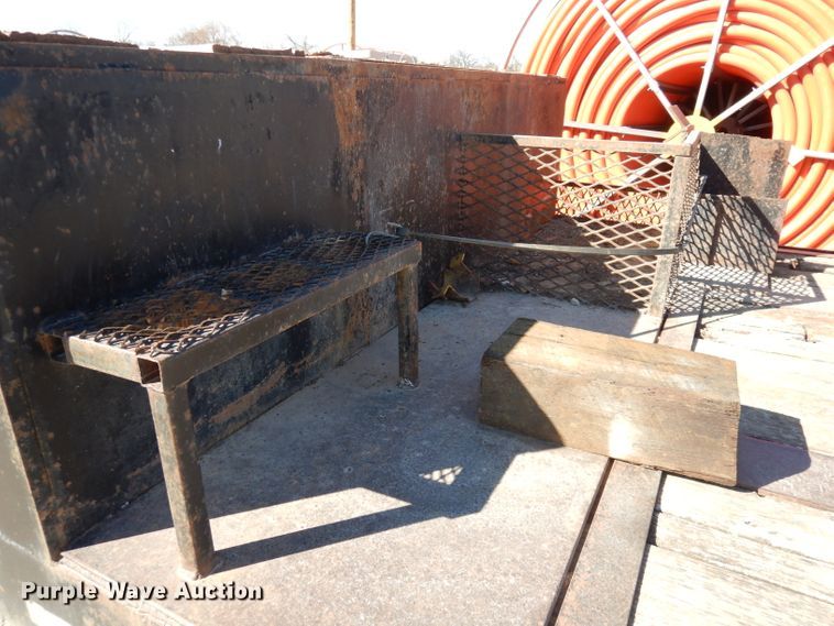 image for item JE9620 2000 Neville  drop deck equipment trailer