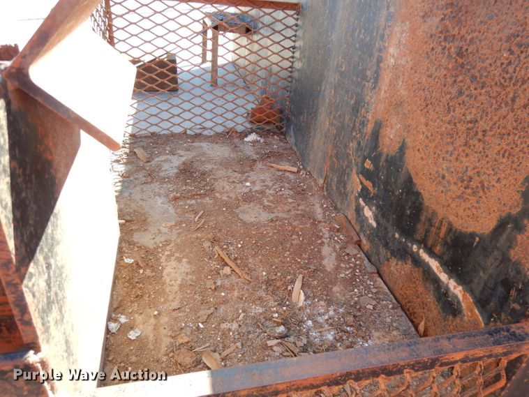 image for item JE9620 2000 Neville  drop deck equipment trailer