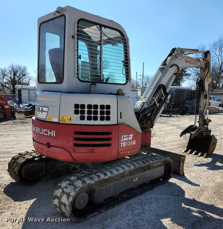 image for item JG9198 2013 Takeuchi TB138FR  mini excavator