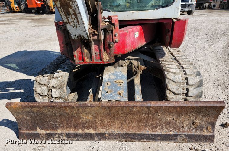 image for item JG9198 2013 Takeuchi TB138FR  mini excavator