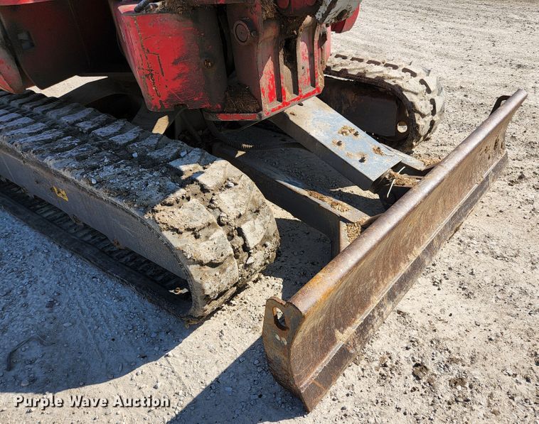 image for item JG9198 2013 Takeuchi TB138FR  mini excavator