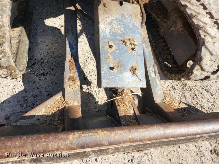 image for item JG9198 2013 Takeuchi TB138FR  mini excavator