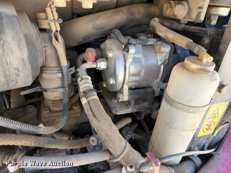 image for item JG9198 2013 Takeuchi TB138FR  mini excavator