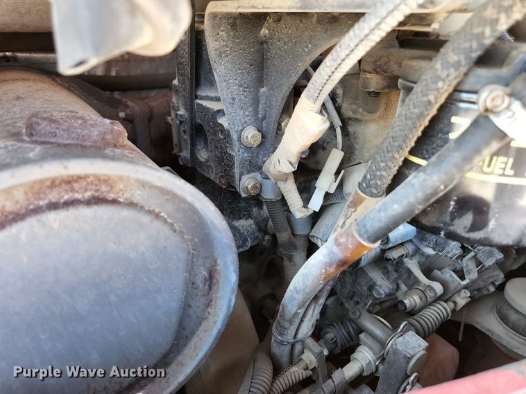 image for item JG9198 2013 Takeuchi TB138FR  mini excavator