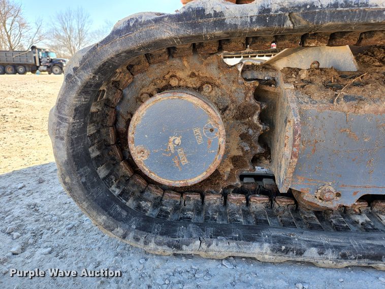 image for item JG9198 2013 Takeuchi TB138FR  mini excavator