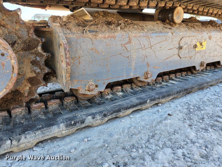 image for item JG9198 2013 Takeuchi TB138FR  mini excavator