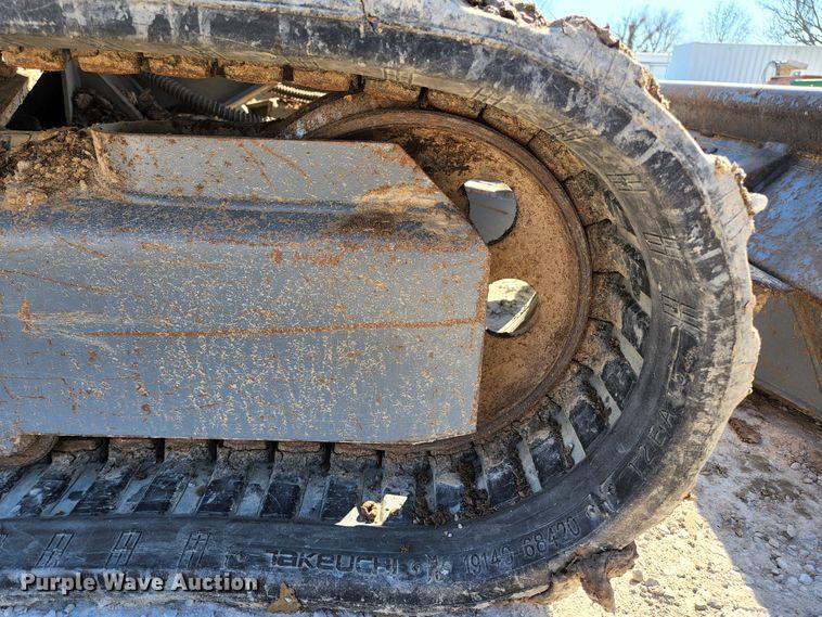 image for item JG9198 2013 Takeuchi TB138FR  mini excavator