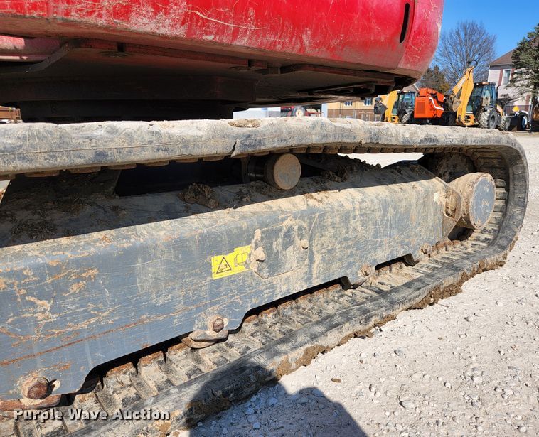 image for item JG9198 2013 Takeuchi TB138FR  mini excavator