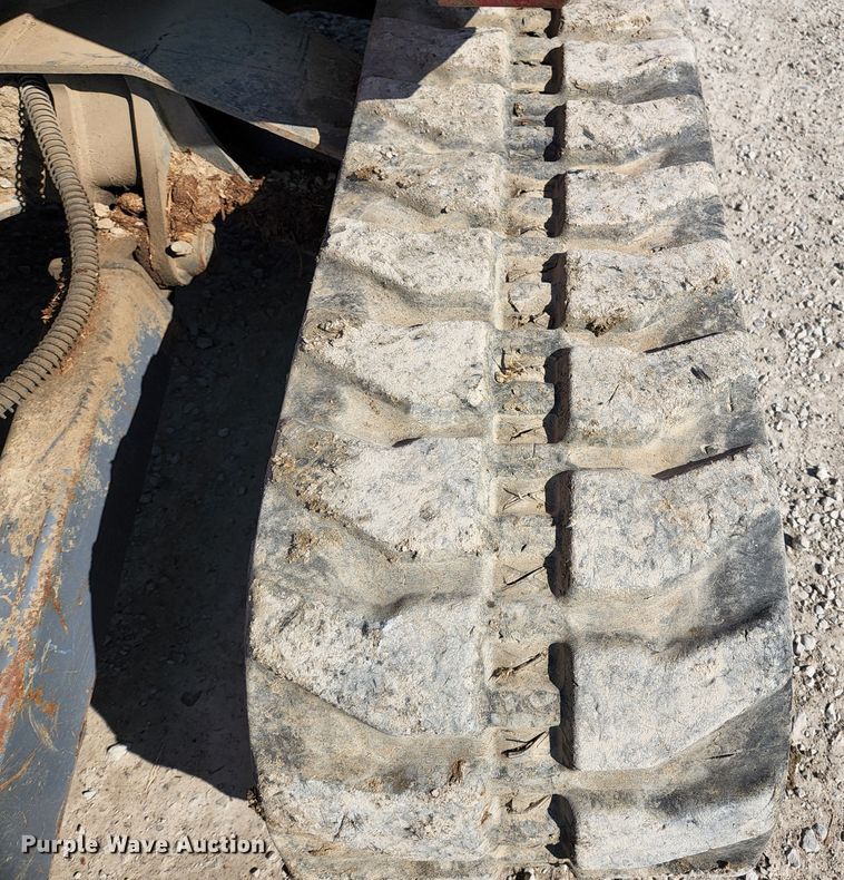 image for item JG9198 2013 Takeuchi TB138FR  mini excavator