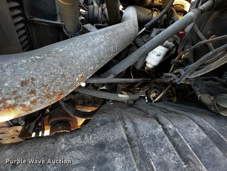 image for item JH9410 2007 GMC C7500  utility / service truck