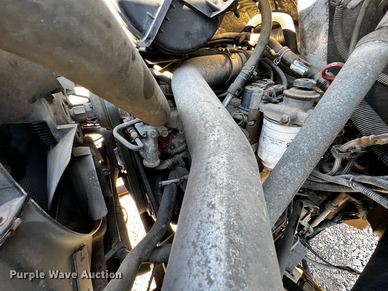 image for item JH9410 2007 GMC C7500  utility / service truck