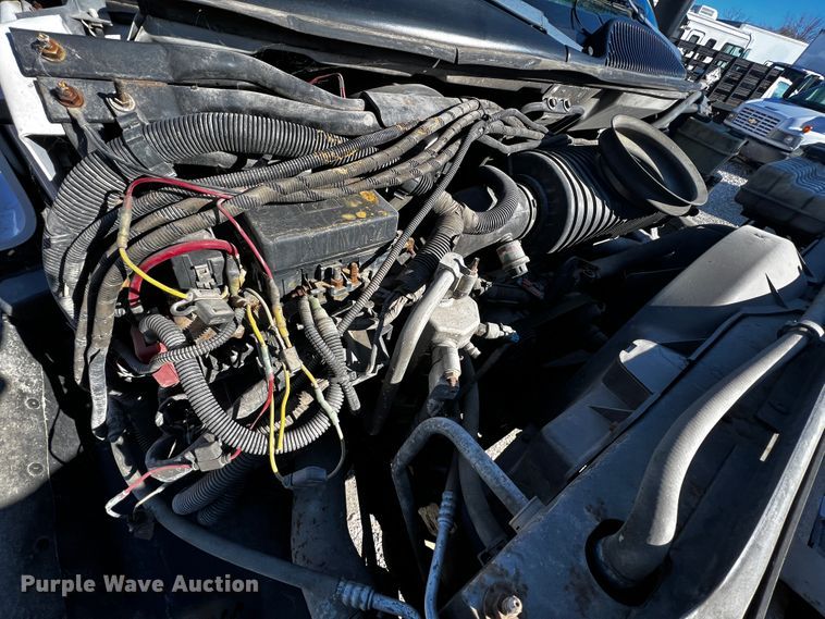 image for item JH9410 2007 GMC C7500  utility / service truck