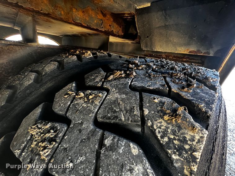 image for item JH9410 2007 GMC C7500  utility / service truck