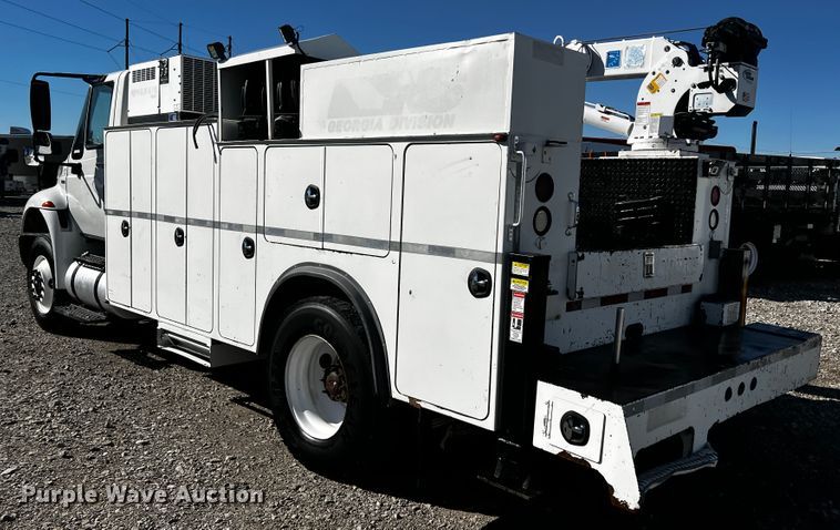 image for item JH9411 2010 International DuraStar 4400  utility / service truck