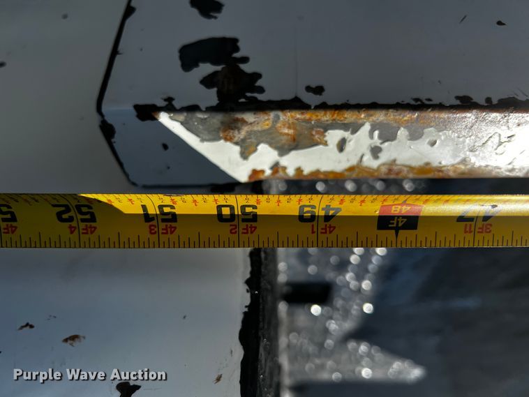 image for item JH9411 2010 International DuraStar 4400  utility / service truck