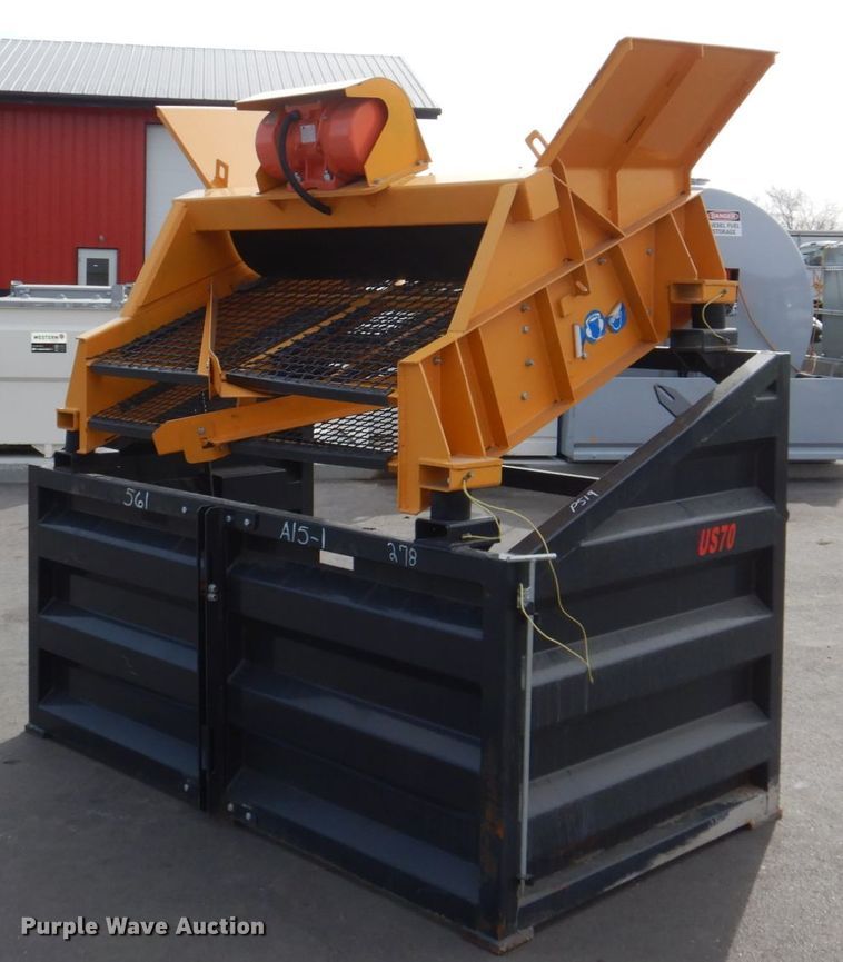 image for item JJ9298 Paladin Industrial  vibratory screen
