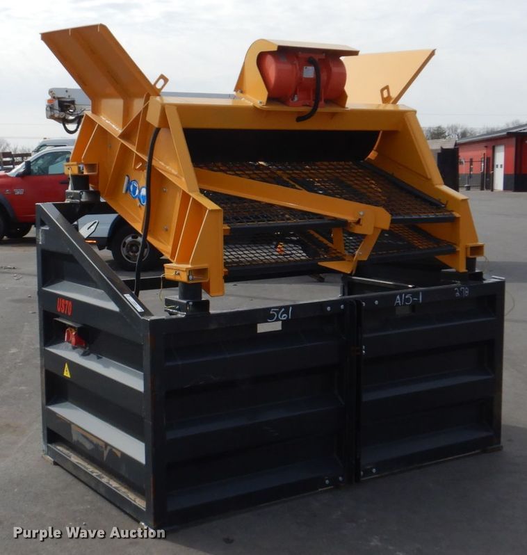 image for item JJ9298 Paladin Industrial  vibratory screen