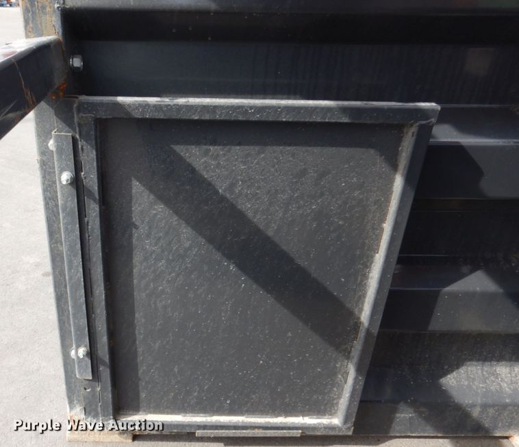 image for item JJ9298 Paladin Industrial  vibratory screen