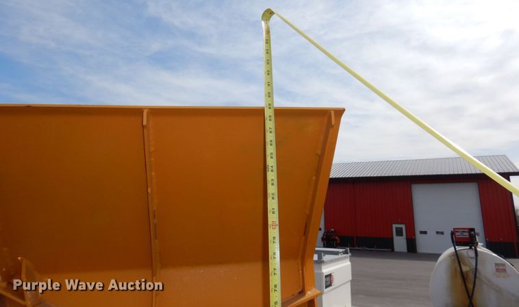 image for item JJ9298 Paladin Industrial  vibratory screen