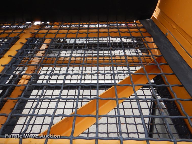 image for item JJ9298 Paladin Industrial  vibratory screen