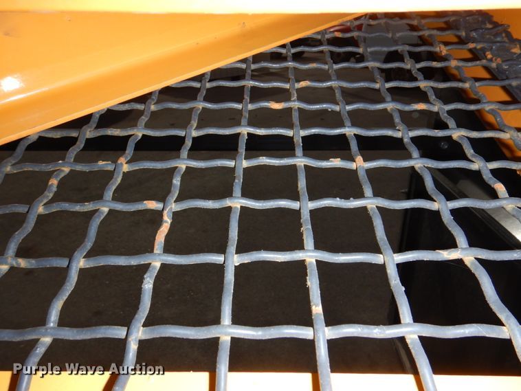 image for item JJ9298 Paladin Industrial  vibratory screen