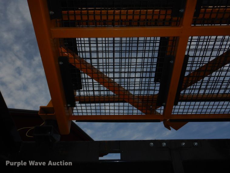 image for item JJ9298 Paladin Industrial  vibratory screen