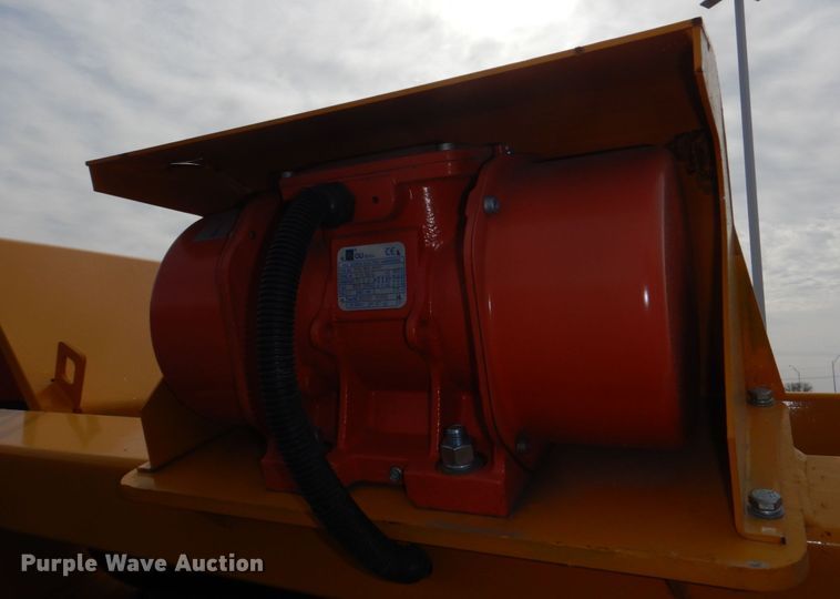 image for item JJ9298 Paladin Industrial  vibratory screen